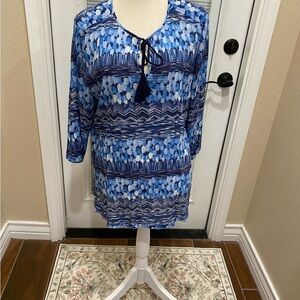 Tommy Bahama Navy and White Patterned Top